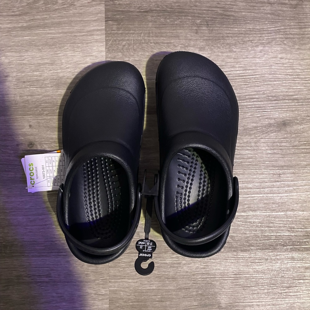 Black specialist crocs